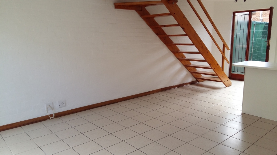 To Let 2 Bedroom Property for Rent in Thornton Western Cape